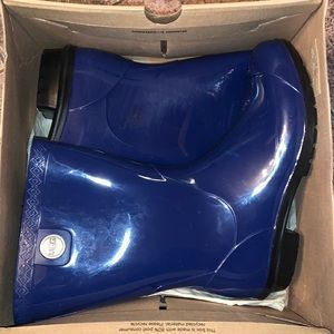 Ugg Rainboots
